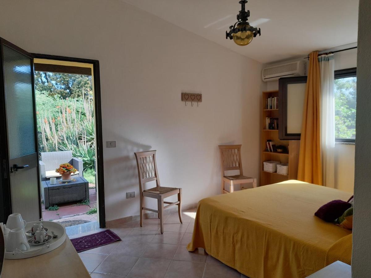 La Restanza Hotel Pula Bagian luar foto