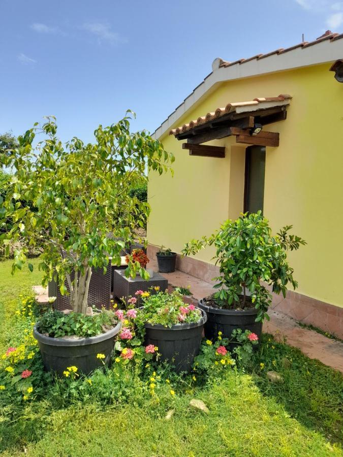 La Restanza Hotel Pula Bagian luar foto