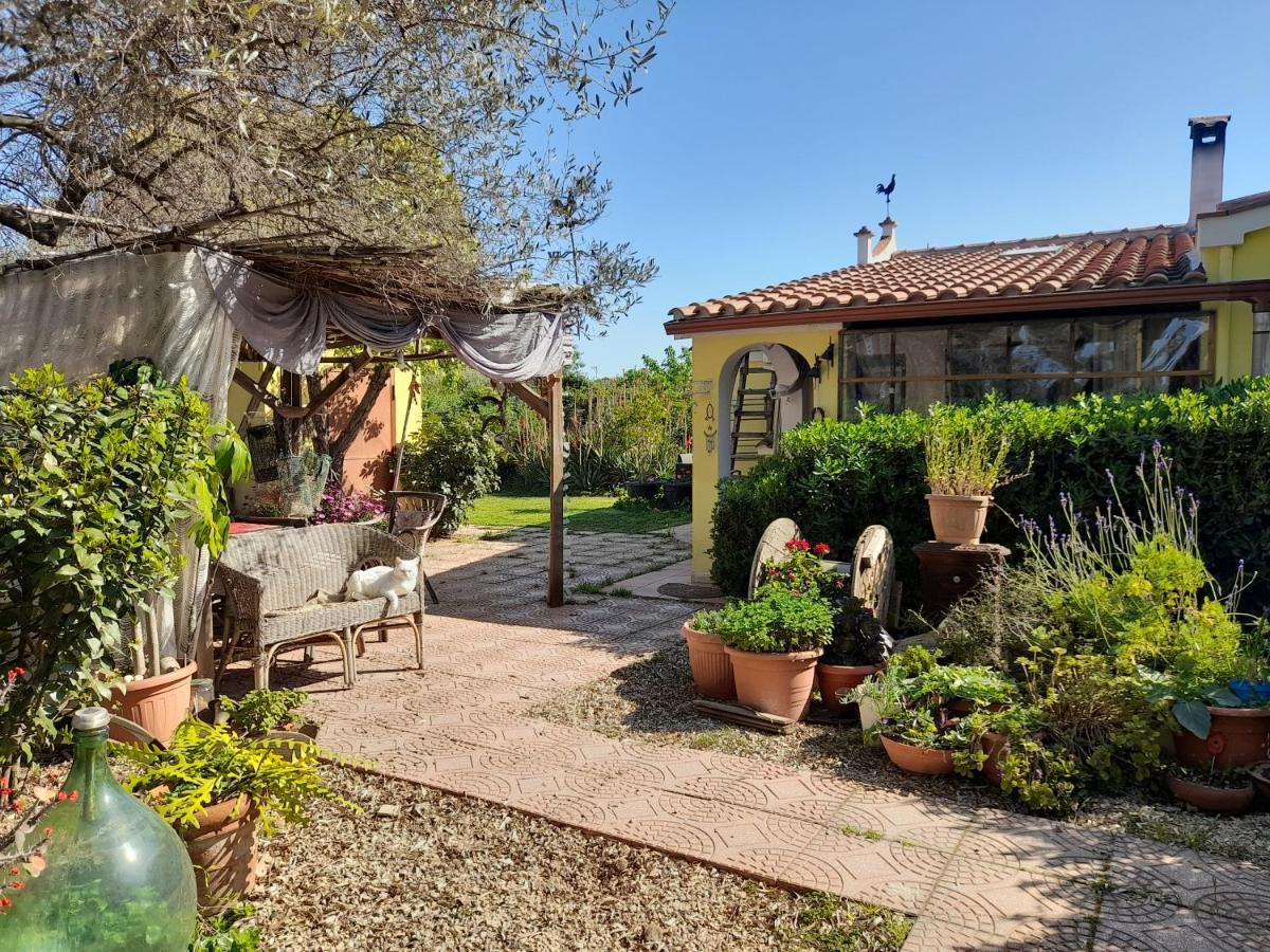 La Restanza Hotel Pula Bagian luar foto